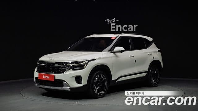 Kia The / новый New Seltos Signature, 2023 1