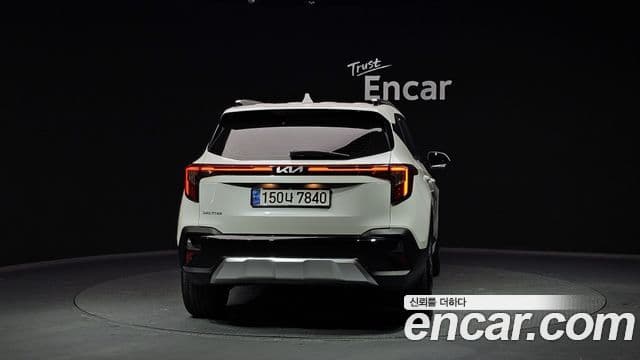 Kia The / новый New Seltos Signature, 2023 4