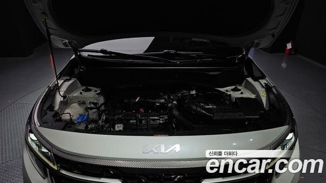 Kia The / новый New Seltos Signature, 2023 6