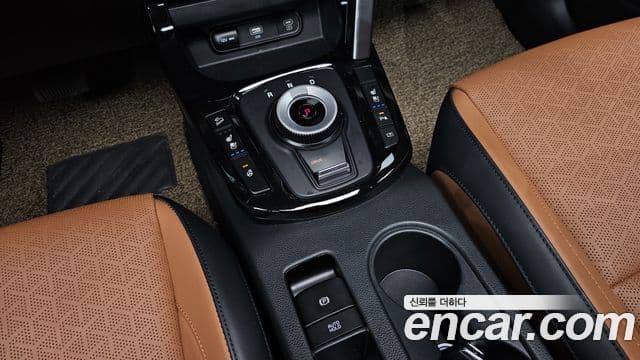 Kia The / новый New Seltos Signature, 2023 9