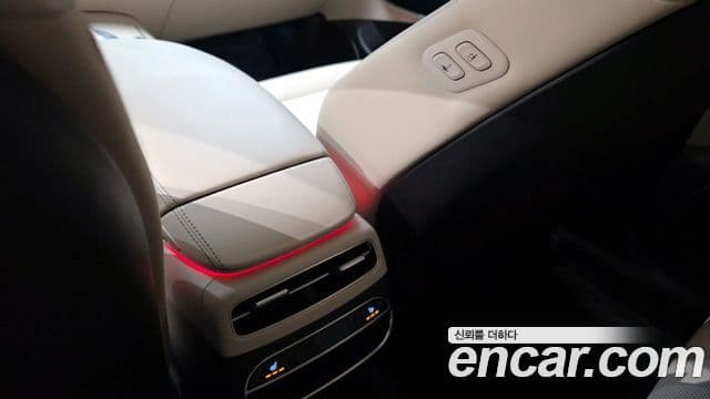 Genesis GV70, 2021 18