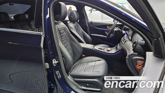 Mercedes-Benz E-класс W213 AMG Line, 2021 10