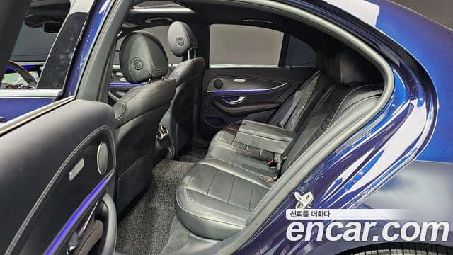Mercedes-Benz E-класс W213 AMG Line, 2021 12