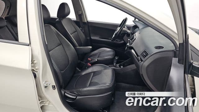 Kia All New Morning Luxury, 2014 12