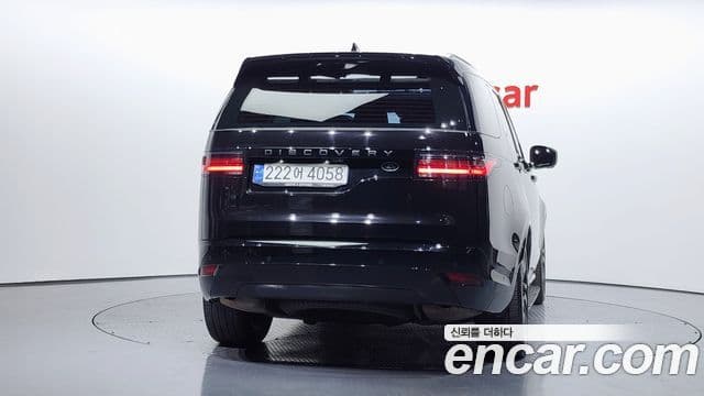 Land Rover Discovery 5 P360 R-Dynamic SE, 2023 4