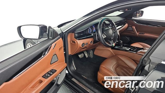 Maserati Quattroporte GTS 3.8 V8, 2016 11