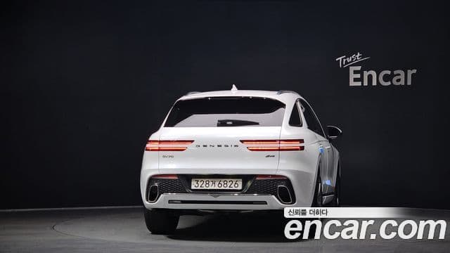 Genesis GV70, 2023 4