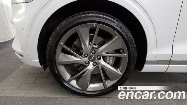 Genesis GV70, 2023 все фото