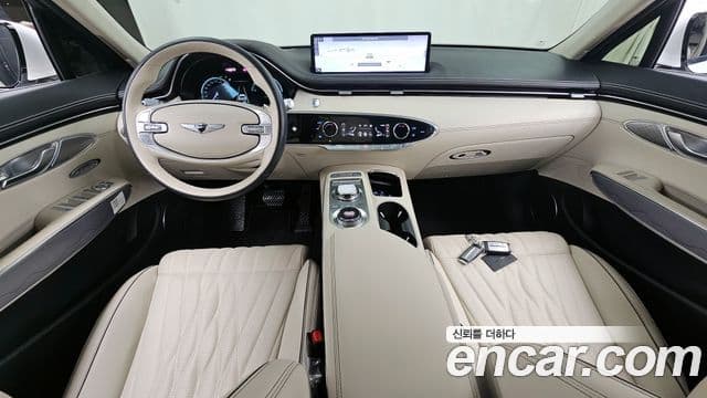 Genesis GV70, 2023 7