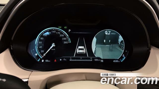 Genesis GV70, 2023 8