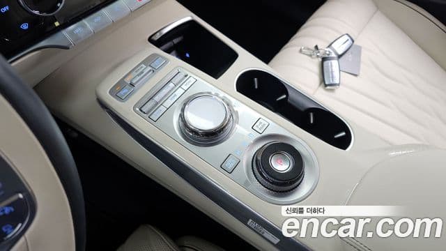 Genesis GV70, 2023 9