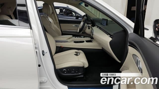 Genesis GV70, 2023 11