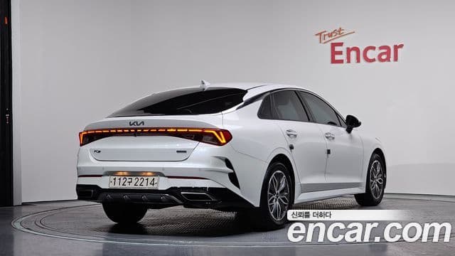 Kia K5 гибрид 3세대 Prestige, 2022 2