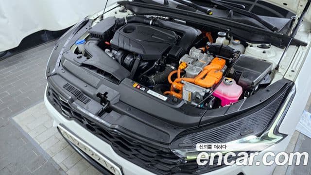 Kia K5 гибрид 3세대 Prestige, 2022 6