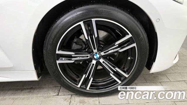 BMW 4시리즈 (G22) 420i M Sport кабриолет, 2023 все фото