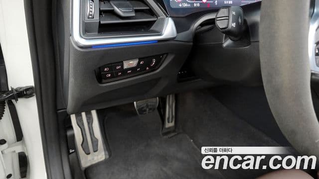 BMW 4시리즈 (G22) 420i M Sport кабриолет, 2023 18