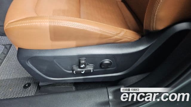 KG모빌리티(SsangYong) Torres T7, 2023 17