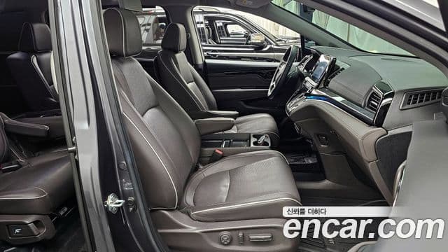 Honda Odyssey 5세대, 2023 12