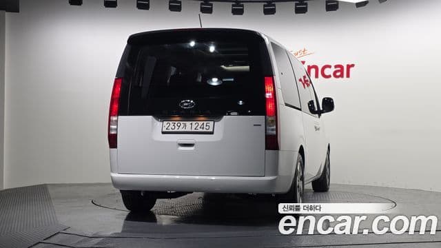 Hyundai Staria Modern, 2022 4