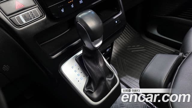 Hyundai Staria Modern, 2022 9