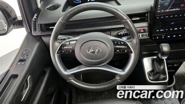 Hyundai Staria Modern, 2022 13