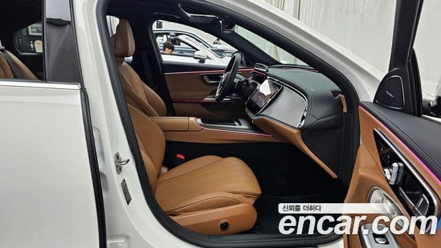 Mercedes-Benz E-класс W214 Exclusive, 2026 11