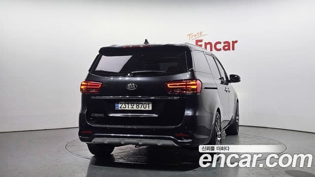 Kia The / новый New Carnival Noblesse, 2019 4