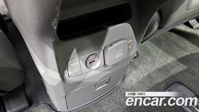 Kia The / новый New Carnival Noblesse, 2019 19