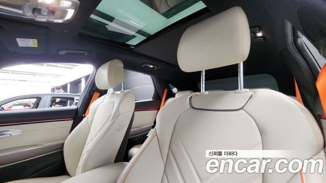 Genesis GV70, 2025 18