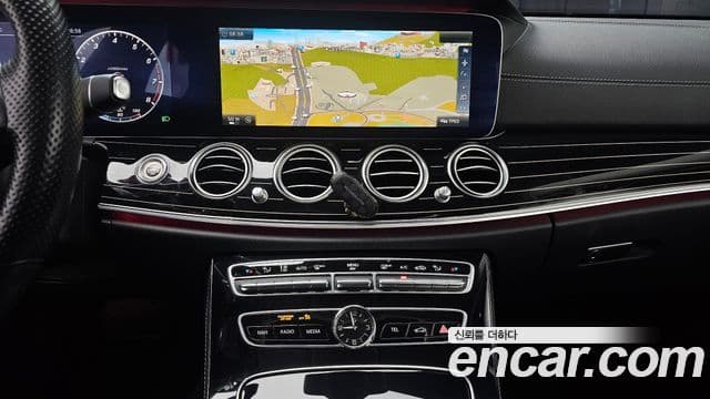 Mercedes-Benz E-класс W213 Exclusive, 2017 15