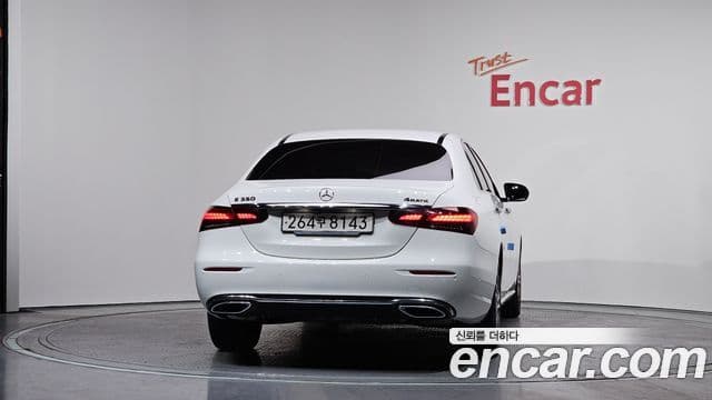 Mercedes-Benz E-класс W213 Avantgarde, 2021 4