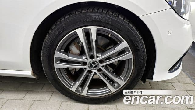 Mercedes-Benz E-класс W213 Avantgarde, 2021 все фото