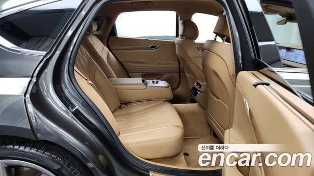 Genesis G80 (RG3) бензин 3.5 турбо AWD, 2025 12