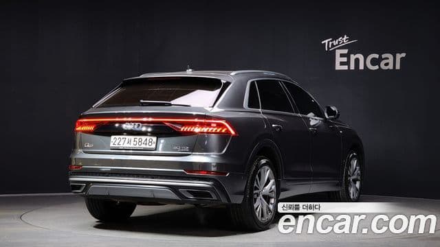 Audi Q8 (4M) Premium, 2020 2
