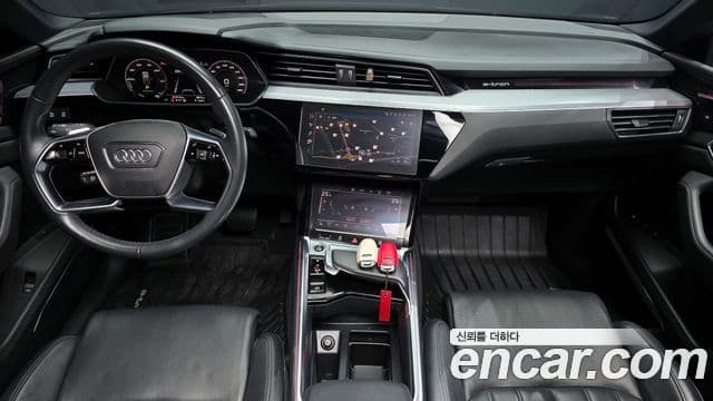 Audi e-Tron 55 Quattro Sportback, 2022 7