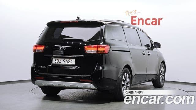 Kia All New Carnival Luxury, 2018 2