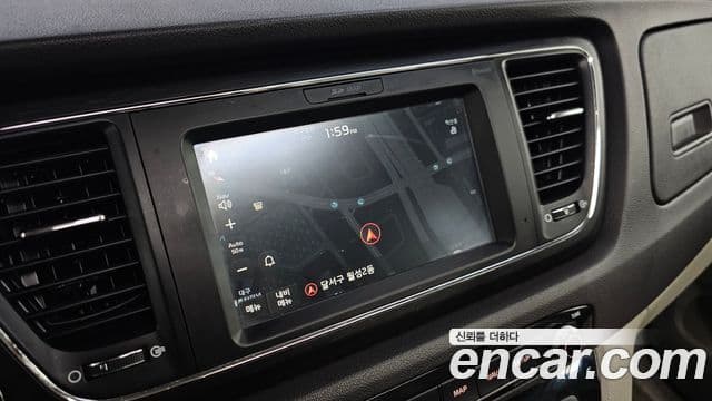 Kia All New Carnival Luxury, 2018 14