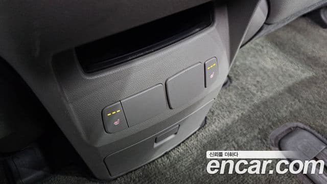 Kia All New Carnival Luxury, 2018 20