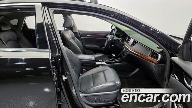 Kia All New K7 3.3 GDI Limited Plus, 2017 10