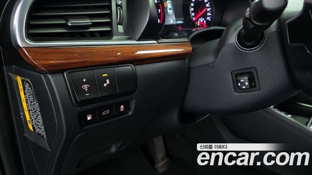 Kia All New K7 3.3 GDI Limited Plus, 2017 14