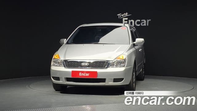 Kia Carnival R Grand Carnival GX, 2013 3