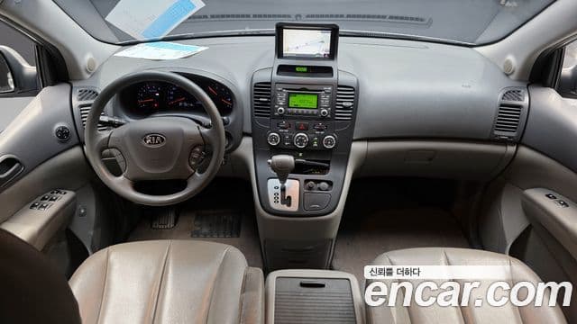 Kia Carnival R Grand Carnival GX, 2013 7
