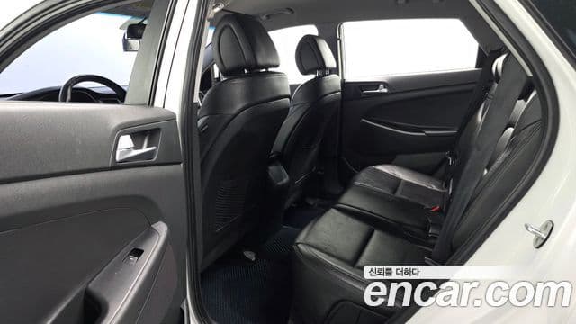 Hyundai All New Tucson Modern, 2016 12