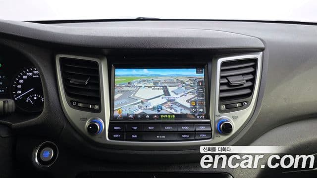 Hyundai All New Tucson Modern, 2016 15