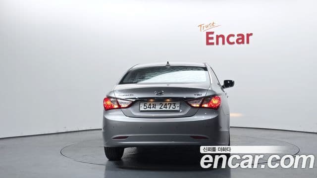 Hyundai YF Sonata Luxury, 2012 4