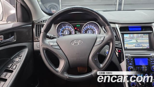 Hyundai YF Sonata Luxury, 2012 14