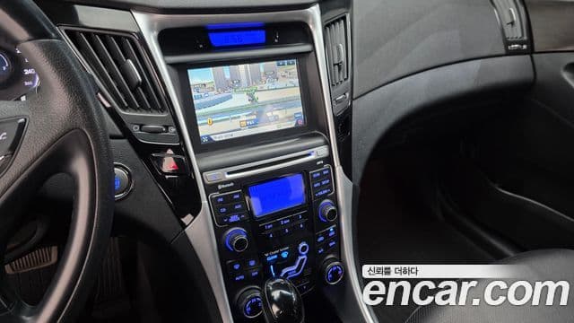 Hyundai YF Sonata Luxury, 2012 15