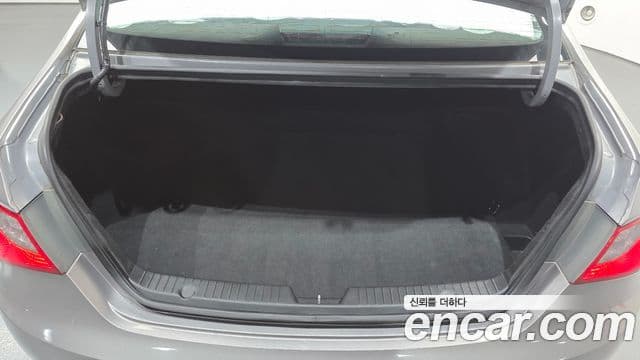 Hyundai YF Sonata Luxury, 2012 20