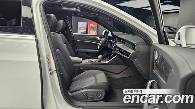 Audi A6 (C8) Premium, 2023 12