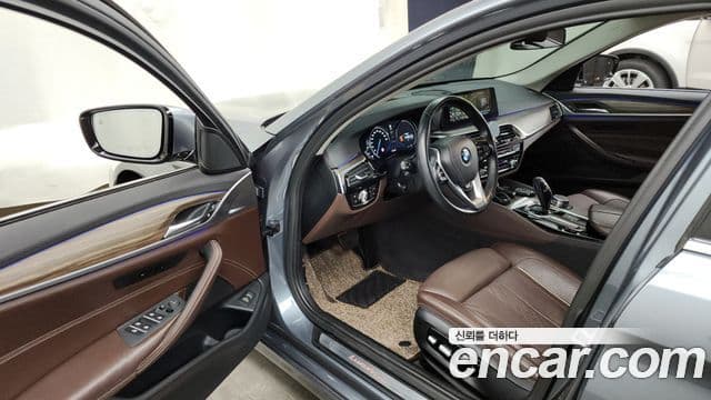 BMW 5시리즈 (G30) 530i xDrive Luxury Plus, 2018 10